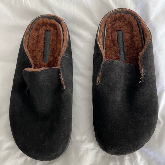 Vince Suede Gray Shearling Clogs NWOT 417 main image 2